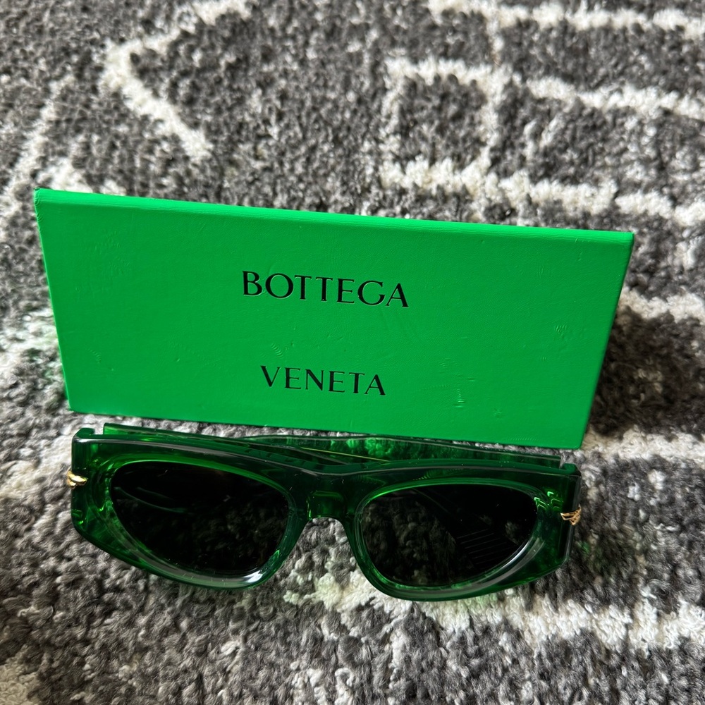 Bottega Veneta Cateye Sunglasses - Great Deal!